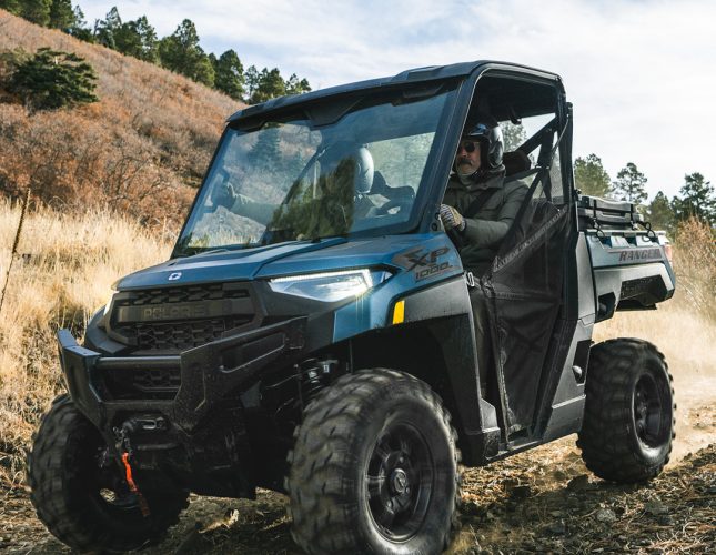 quad-polaris-tracto_jardin